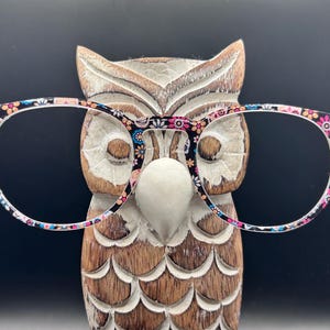 Floral sugar skulls Magnetic eyeglass topper