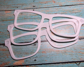 Available in black or white - 3-D printed eye topper blanks - create your own works of art!