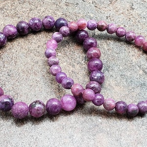 Lepidolite Bracelet, Gemstone Bracelet, 7 inch