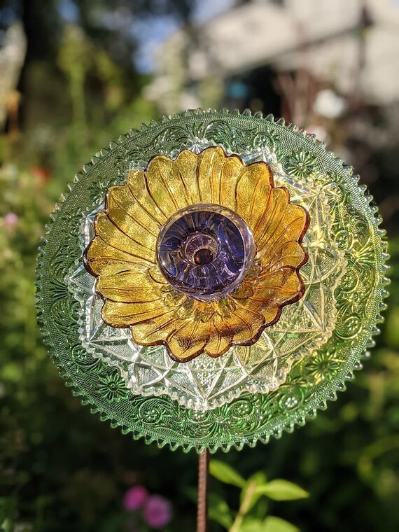 Glass Flowers Yard Art Sun Catcher Garden Decor Upcycled Etsy