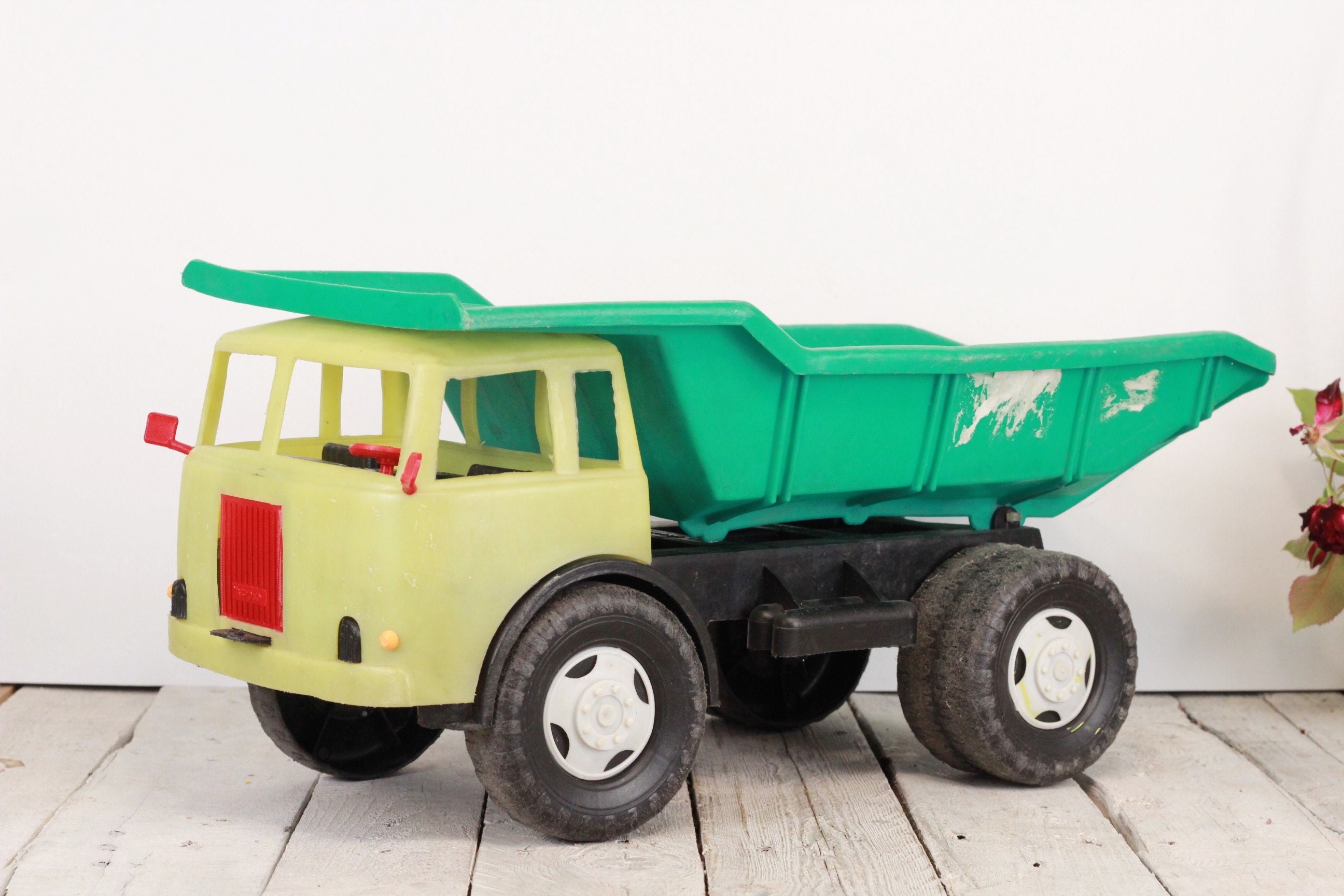 old vintage toy trucks