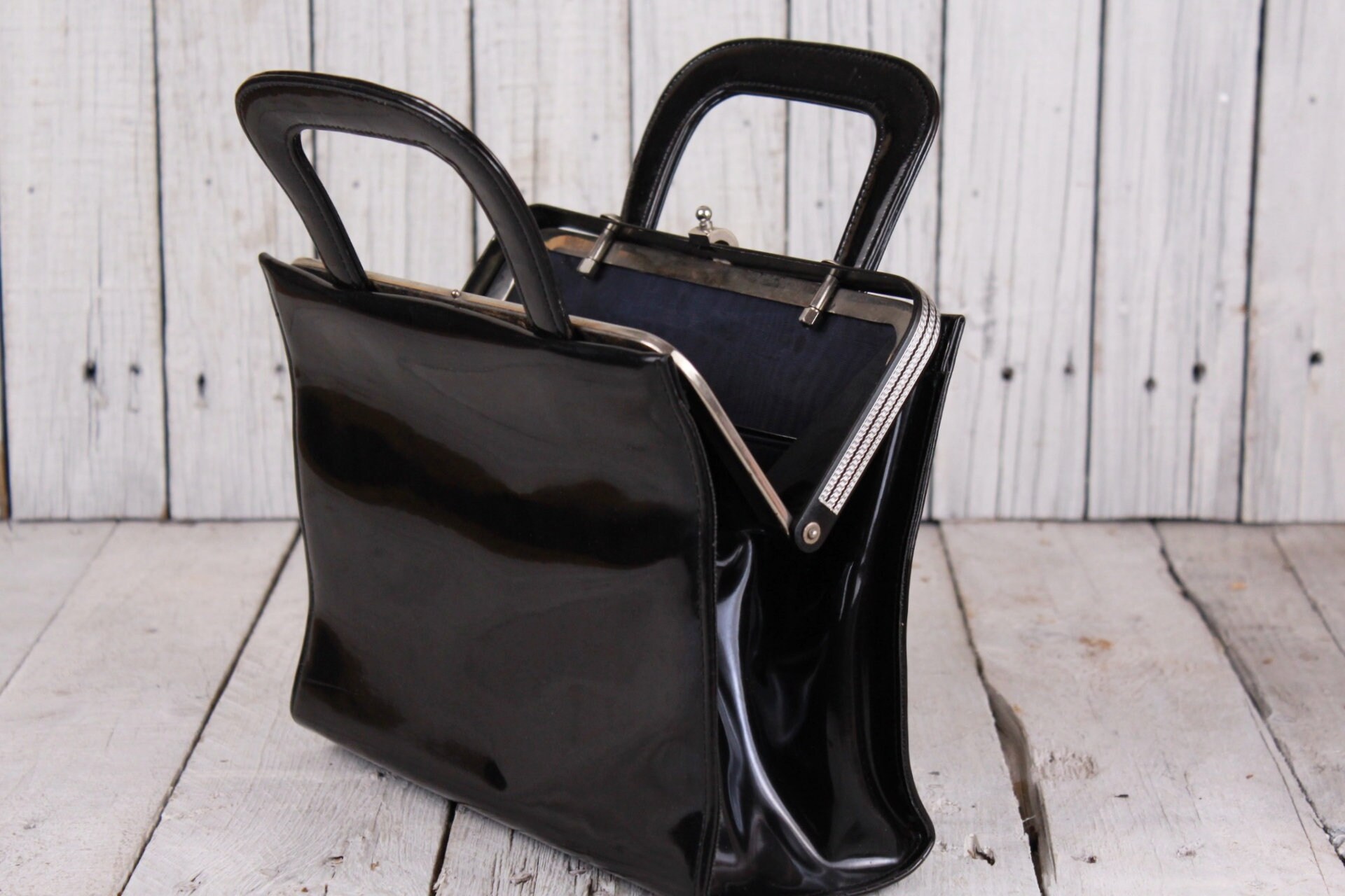 black top handle
