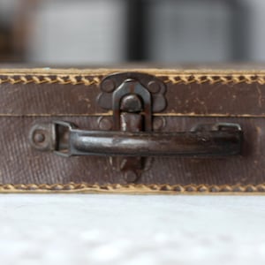 1940s Small Brown Suitcase: Vintage Travel Luggage