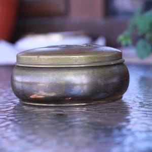 Vintage Brass Floral Trinket Box: Handmade Round Jewelry Box