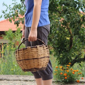 Antique Handmade Woven Straw Basket: 1920s Picnic Bag
