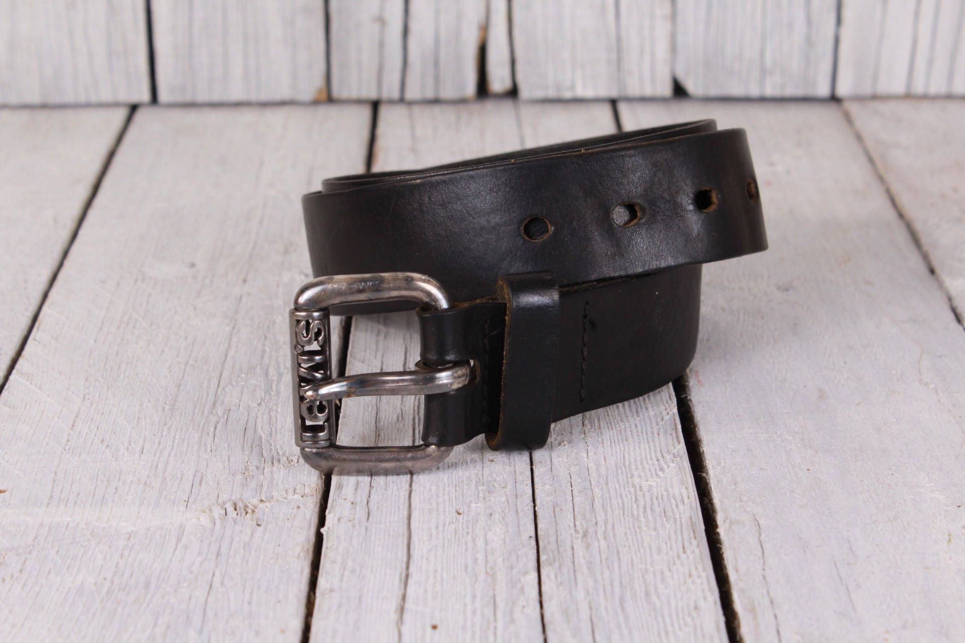 levi belt sizes