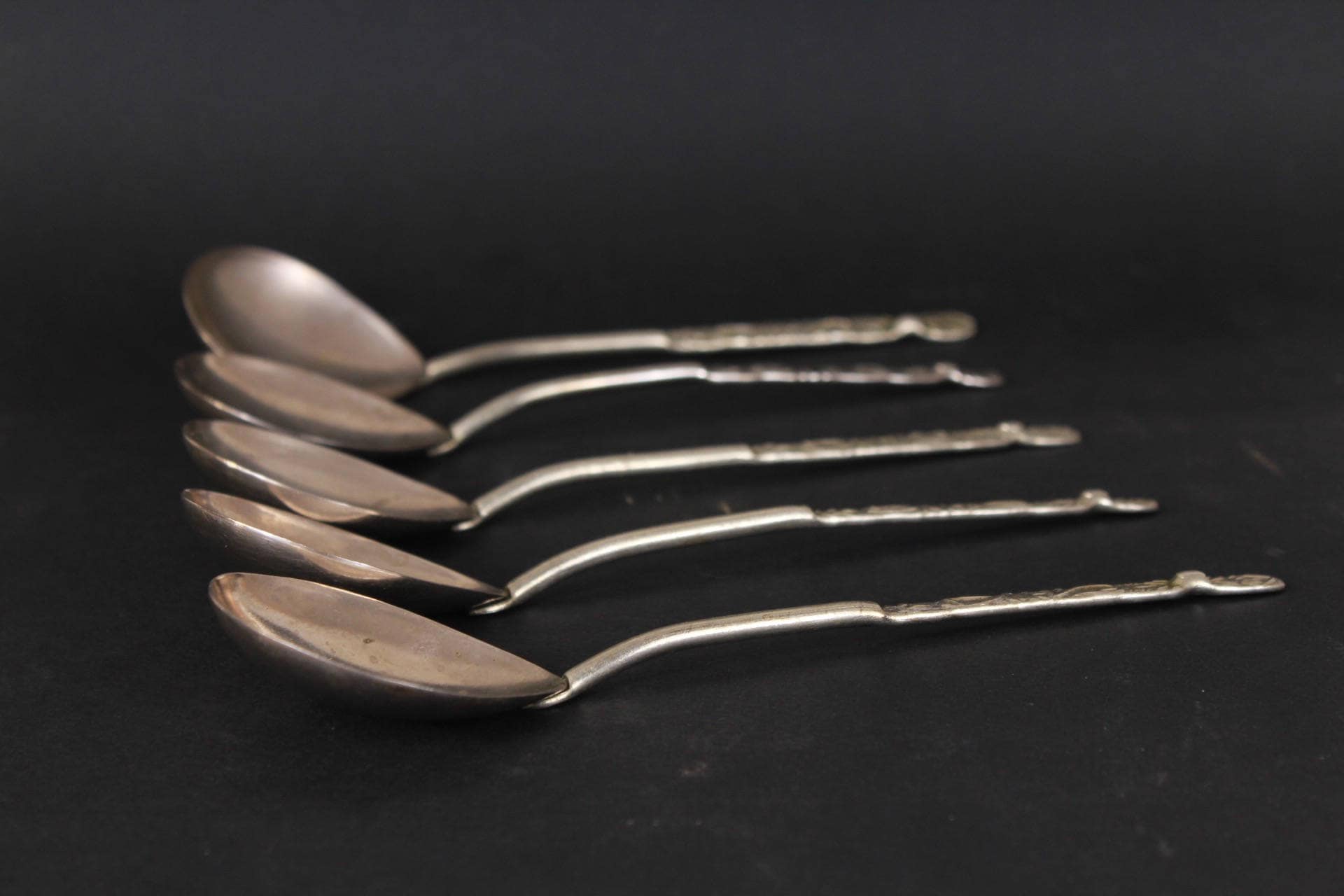Vintage Embossed Silver Plate Egg Spoons Set of Five Breakfast Etsy
