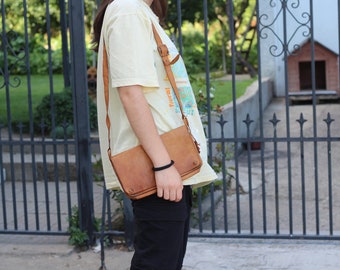 Bolso de hombro vintage de piel marrón, monedero
