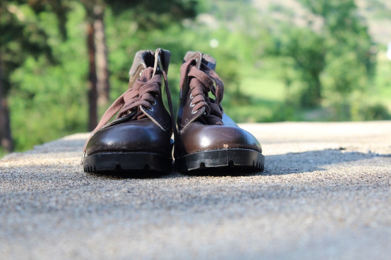 Women/'s size US 7.5 Vintage ankle shoes Punk shoes Leather boots ankle Woman/'s shoes Brown leather boots Tourist shoes