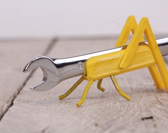 Handmade Grasshopper 3D Print