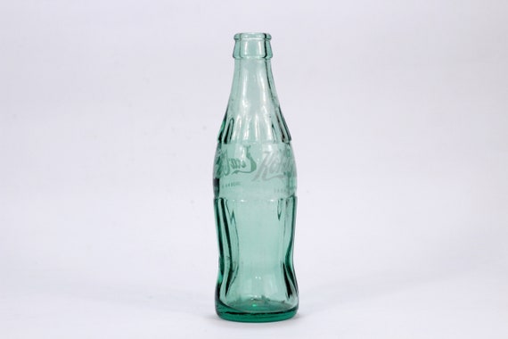 ヴィンテージ コカコーラ ボトル: クリア&グリーンガラス、7.5インチ