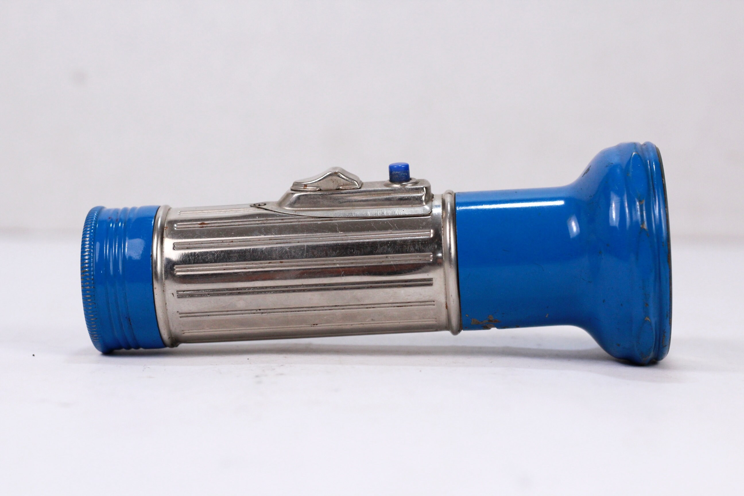 Lampe Torche Vintage Artas FOCUS - DDR Allemagne Années 70 - Piles LR20
