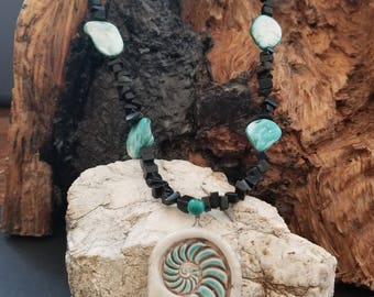 Gorgeous Nautilus shell designed necklace