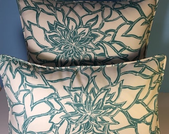 OUTDOOR Corded Pillow Cover - Teal Floral