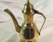 Brass Dallah, Vintage Exotic Brass Pitcher, Arabic Brass Pot, Engraved Brass Coffee Pot with Lid, Collectible Middle Eastern Coffee Server