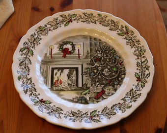 PRISTINE CONDITION - Johnson Brothers Merry Christmas Dinner Plate (&quot;From an Original Hand Engraving&quot;) 10-5/8&quot;