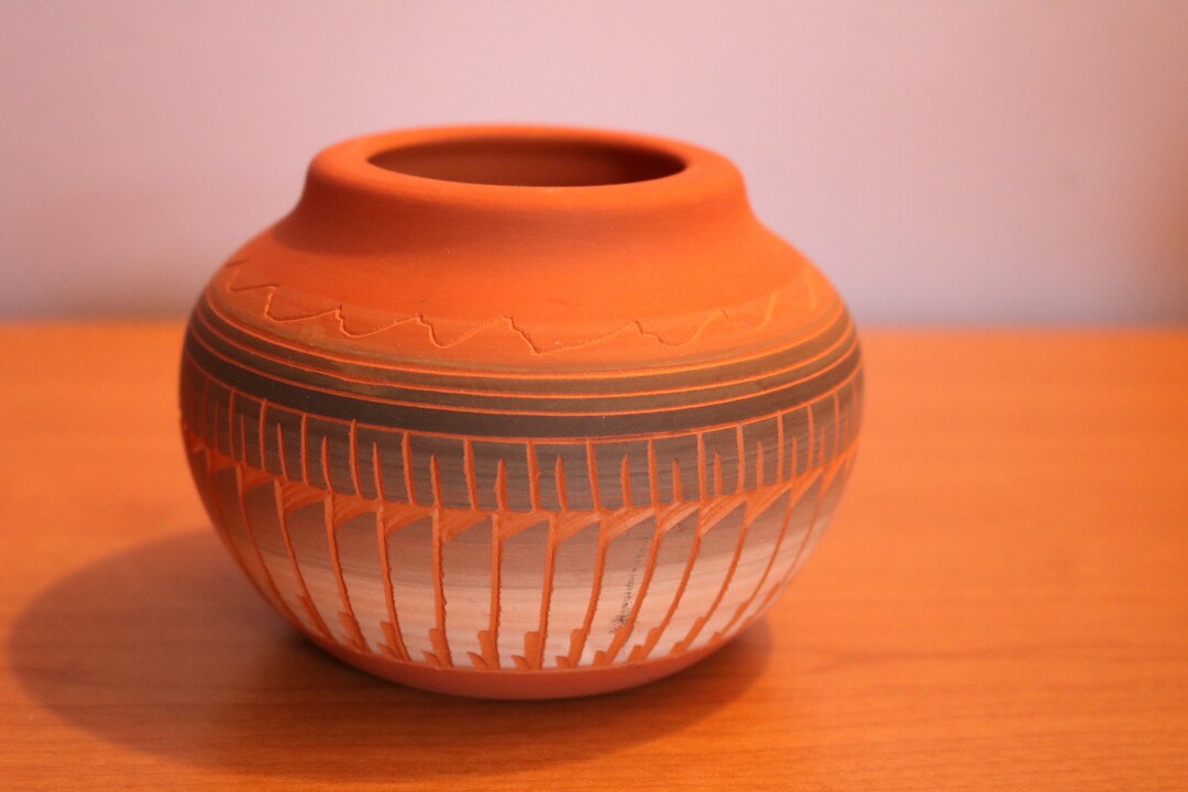 Vintage Artist Signed Navajo Pot, Native American Pot, Carved Red Clay