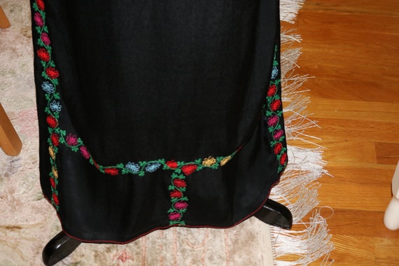 Hand Made and Hand Stitched Palestinian Dress - image 4