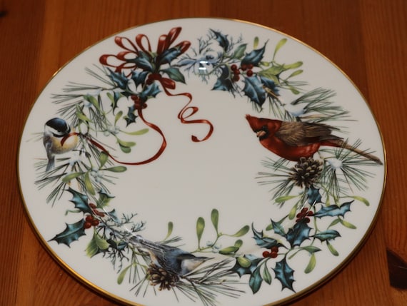 Brand New With a Sticker Lenox Winter Greetings 8