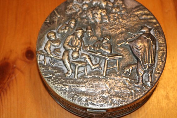 Vintage Dutch Zilpla 90 Silver Plated Relief Box Dutch Village Scenes Hinged Lid View 6