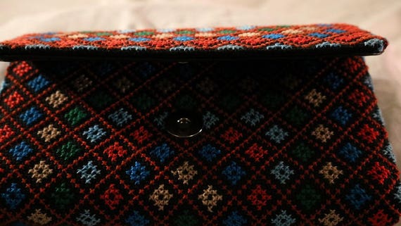 Hand Made and Hand Stitched Palestinian Purse/Clu… - image 3