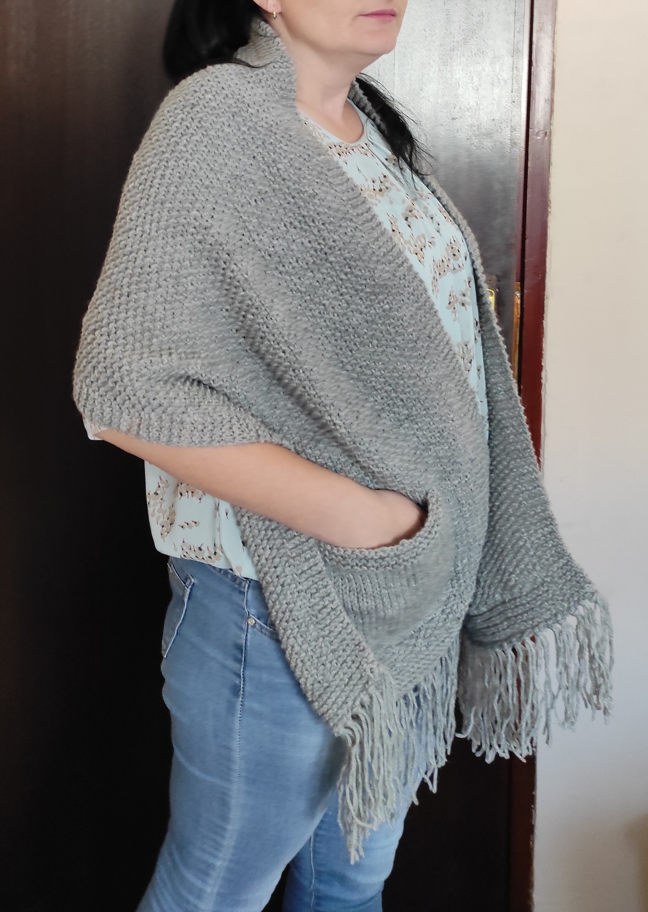 cozy shawl with pockets