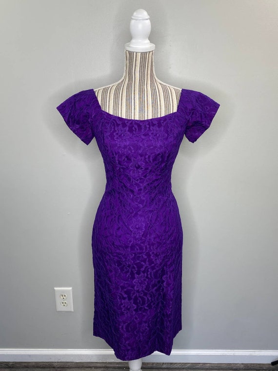 Purple lace sheath dress online