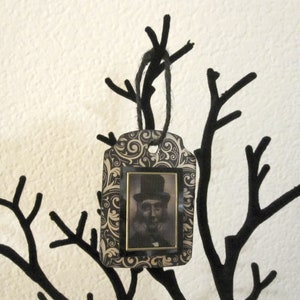 Skeleton Man Ornament - Halloween Christmas Gothic Decor