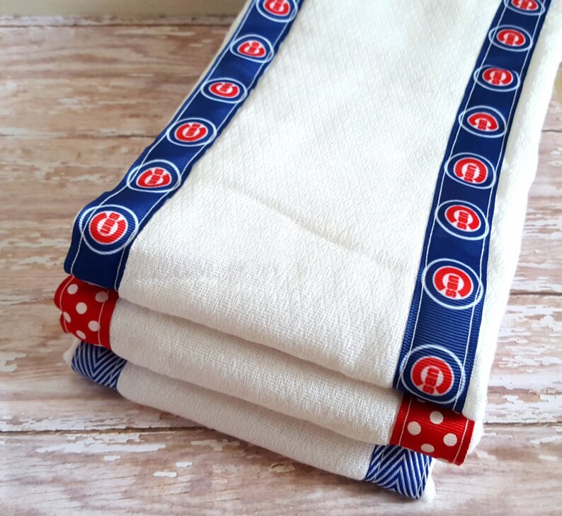 Set of 3 Burp Cloths// Chicago Cubs Burp Cloths// Baby Shower Etsy
