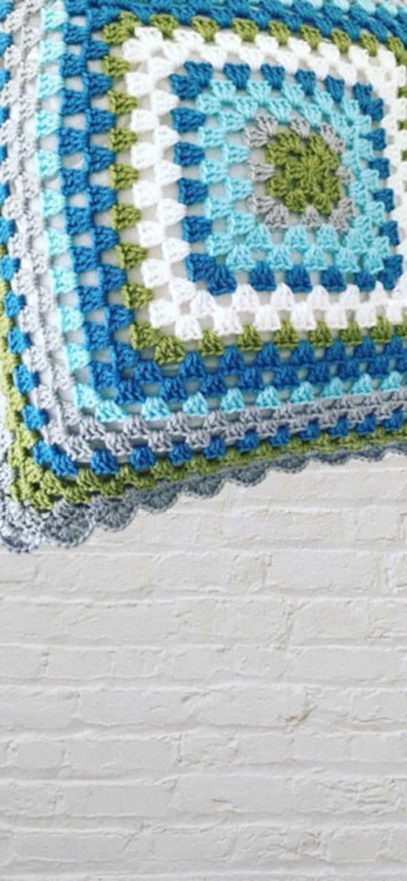 CROCHET PATTERN for Granny Square Crochet Cushion Cover image 2