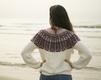 Chinampa-Pullover für Damen. Muster für Rundstricknadeln von Cecilia Losada, Pullover in allen Größen, Rundstrickpasse von oben nach unten