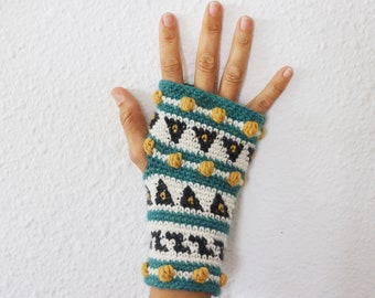 Seed Fingerless Mitts Crochet Pattern by Cecilia Losada, video tutorial, tapestry, mittens, gloves, alpaca,
