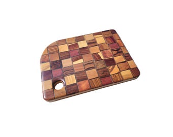 Tabla de servir de madera con mosaico - 10" x 7.5" x 0.75"