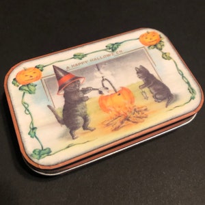 Vintage Halloween Black Cat #5 altered tin