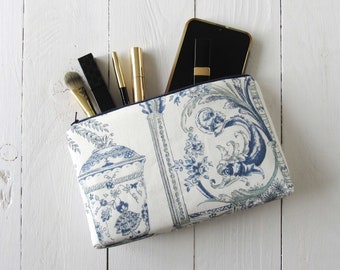 cosmetic bag Toile de Jouy blue beige offwhite with cotton makeup pouch 13x22 cm for travel accessories