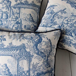 Chinoiserie kussenhoes Toile de Jouy en canvas blauw 50 x 50 cm of 35 x 55 cm met handgemaakte bies