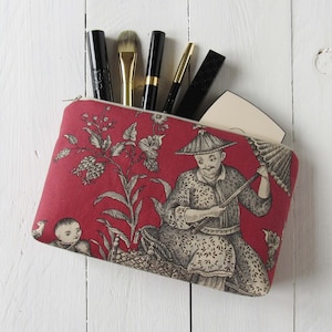 Kosmetiktasche Toile de Jouy Chinoiserie rot Geschenkidee für Freundin Makeup Tasche 13x22 cm oder 11x18 cm reine Baumwolle