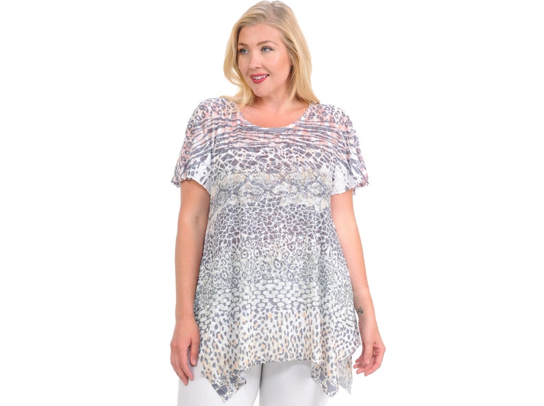 PLUS Animal Skin Graphics Light Weight Soft Smooth Rayon Poly Su PLUS Animal Skin Graphics Light Weight Soft Smooth Rayon Poly Su