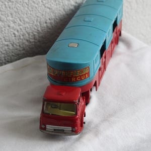 Corgi Toys Horse Trailer/Chipperfield Circus Horse Transporter/Corgi Toys Toy Car/Corgi Model 1300