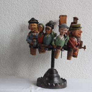 Tappi di bottiglia antichi/figure mobili/artigianato in legno, tappi per vino/sughero, tappo di bottiglia, 1940/tappo di sughero/10 bambole su supporto