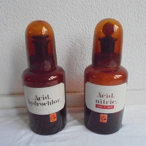 2 apothecary jars/2 wide, rare apothecary bottles with an extra glass cover/special apothecary bottles/pharmacist bottles