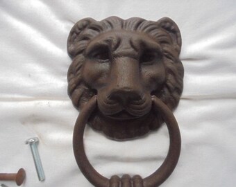 large heavy vintage metal door knocker / large door knocker / door knocker / large lion head door knocker
