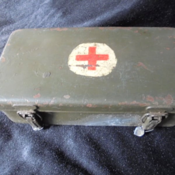 vintage army bandage box with contents / red cross box / first aid bandage drum / circa 1940 / medicine box