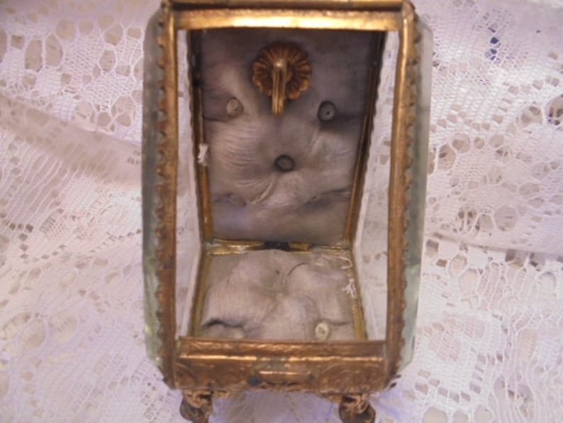 french jewelery box/trinket box/antique watch box/antique trinket box/watch case 19th century/display case/vitrine image 4