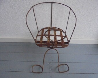 antiker französischer Kinderfahrradsitz ca. 1940 / Fahrradsitz im Originalzustand mit schöner Patina /