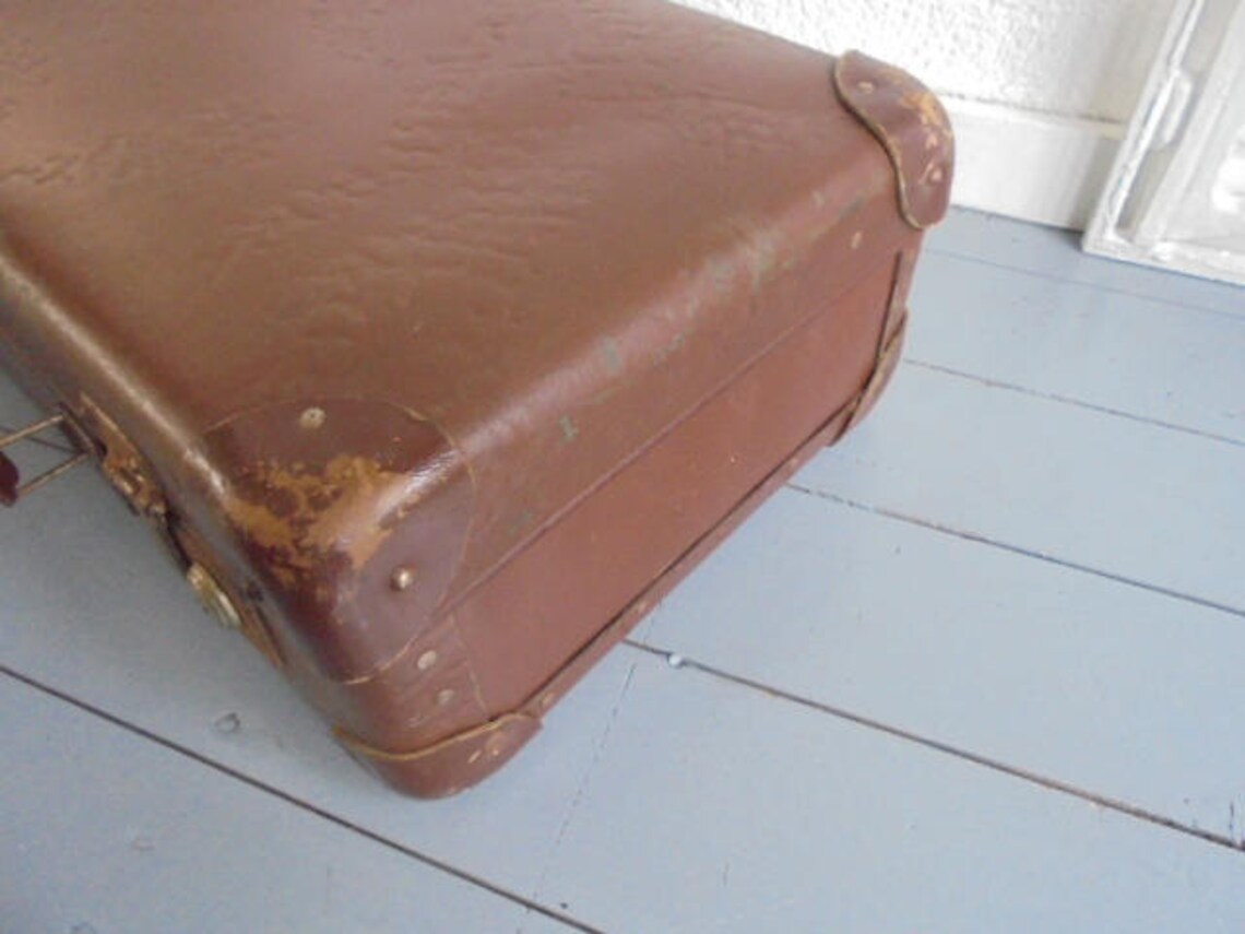Vintage travel suitcase suitcase suitcase with corners Etsy