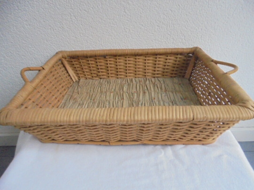 Vintage Diaper Basket/antique Baby Basket/nostalgic Basket for Baby