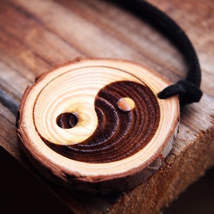 Ying Yang Necklace, Ying Yang wood pendant necklace, wood engraved necklace, yin yang, Ying Yang Jewelry, ying yang yoga, ying yang symbol