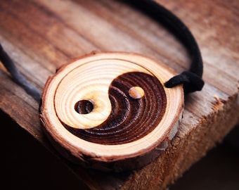 Ying Yang Necklace, Ying Yang wood pendant necklace, wood engraved necklace, yin yang, Ying Yang Jewelry, ying yang yoga, ying yang symbol