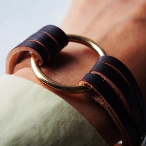 Wedding ring bracelet holder, Replacement ring, Wear a Ring Bracelet, O ring Bracelet, real leather, personalized, men, women, widow gift